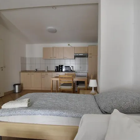 Workers Apartment Troisdorf Spich Exterior photo