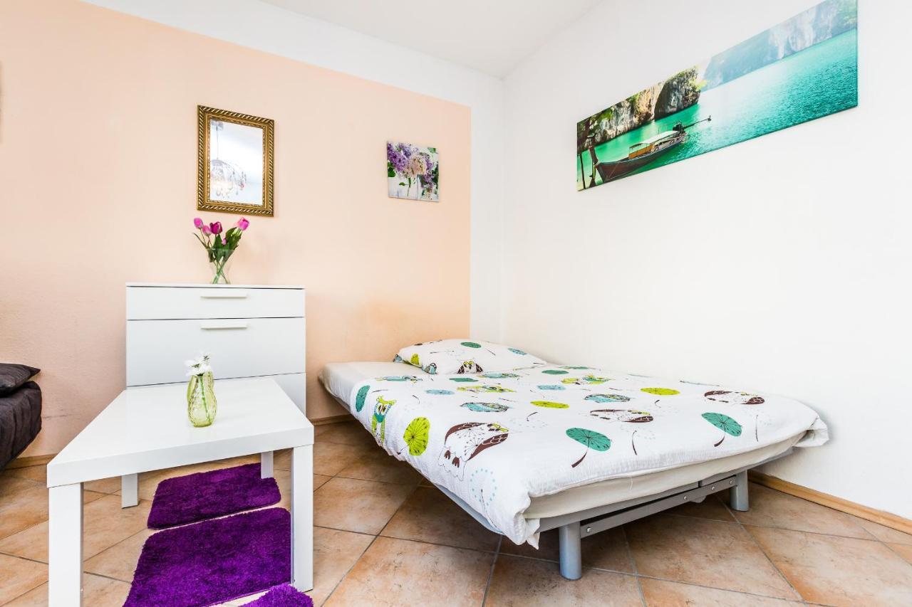 Workers Spich Apartment Troisdorf